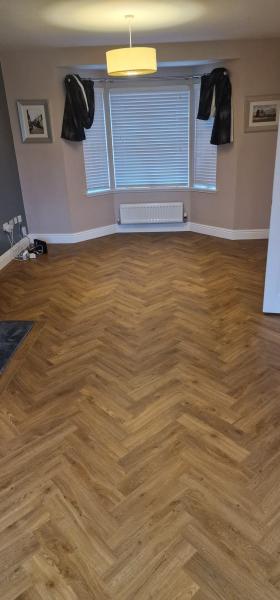 Amtico Spacia Traditional Oak 4x18 Parquet effect Gallery Main Photo